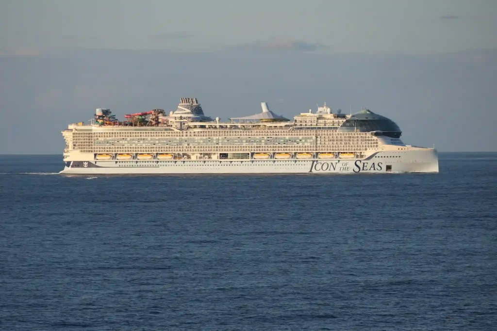 icon of the seas cancelled sailing