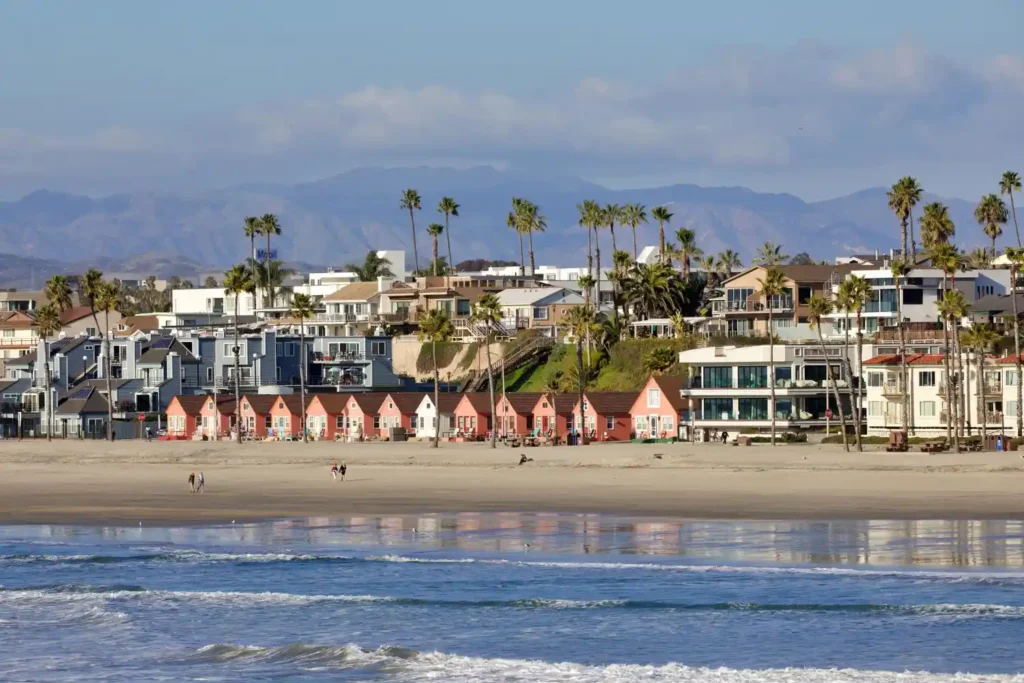 Best Beach Towns to Visit in California: Coastal Fun Awaits